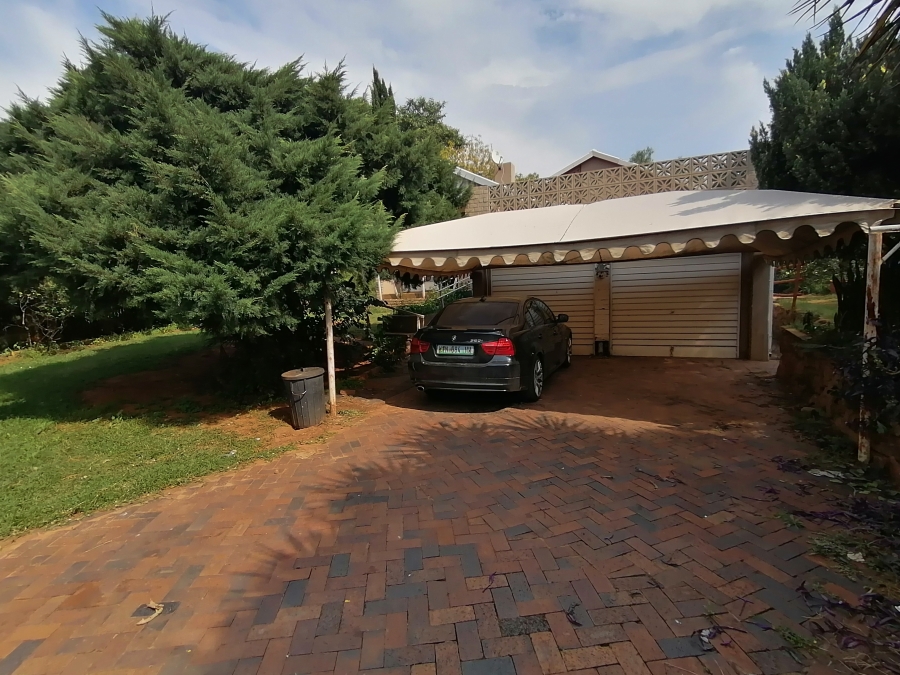 3 Bedroom Property for Sale in Adamayview North West